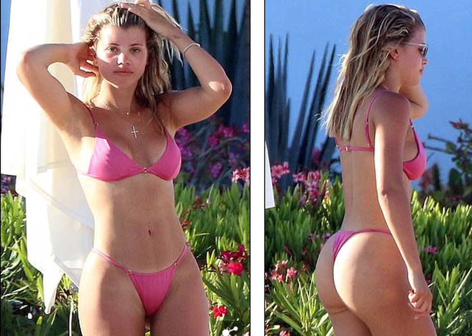 Sofia Richie đẹp nuột nà với áo tắm hồng - 6 Sofia Richie đẹp nuột nà với áo tắm hồng - 6