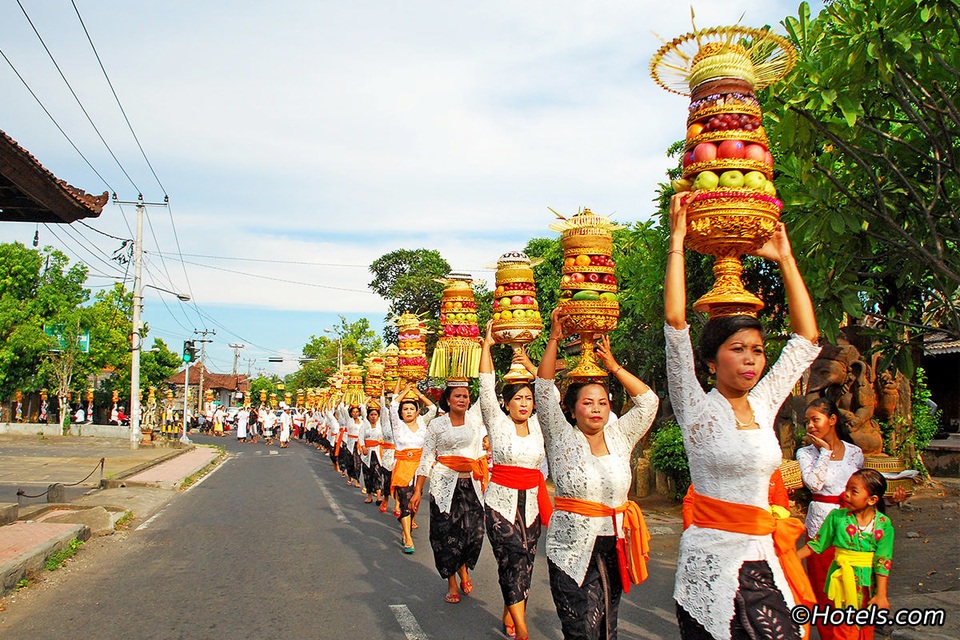 Phong tục mai táng ám ảnh và những nét văn hóa đặc biệt của người Bali - 4 Phong tục mai táng ám ảnh và những nét văn hóa đặc biệt của người Bali - 4