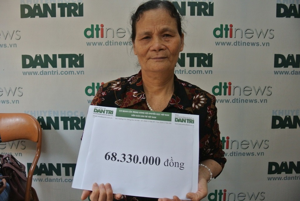 Hơn 68 triệu đồng tiếp tục đến với cậu bé Dương bị ung thư vòm họng - 2 Hơn 68 triệu đồng tiếp tục đến với cậu bé Dương bị ung thư vòm họng - 2