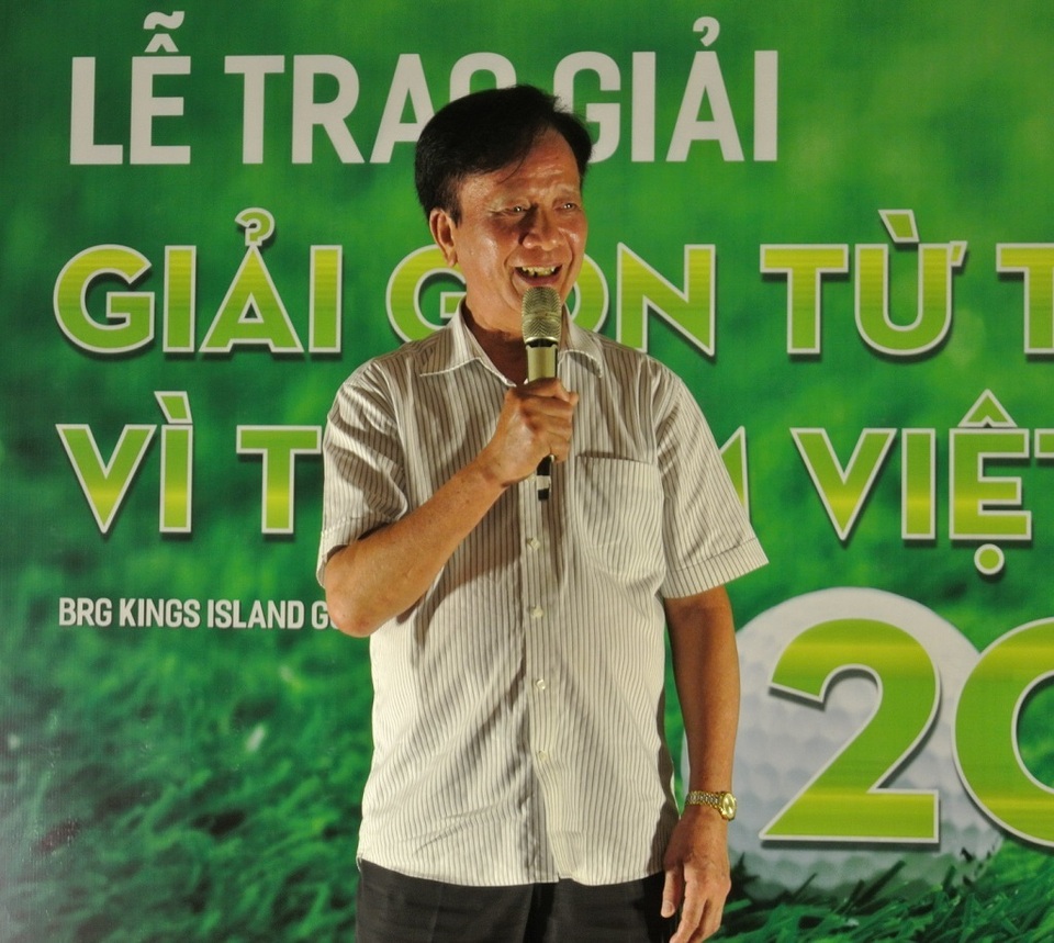 Giải golf từ thiện vì trẻ em trao tặng 500 triệu đồng cho Quỹ Khuyến học Việt Nam - 2 Giải golf từ thiện vì trẻ em trao tặng 500 triệu đồng cho Quỹ Khuyến học Việt Nam - 2