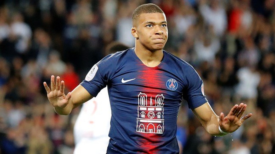 Mbappe lập hat-trick, PSG chính thức vô địch Ligue 1 - 1 Mbappe lập hat-trick, PSG chính thức vô địch Ligue 1 - 1
