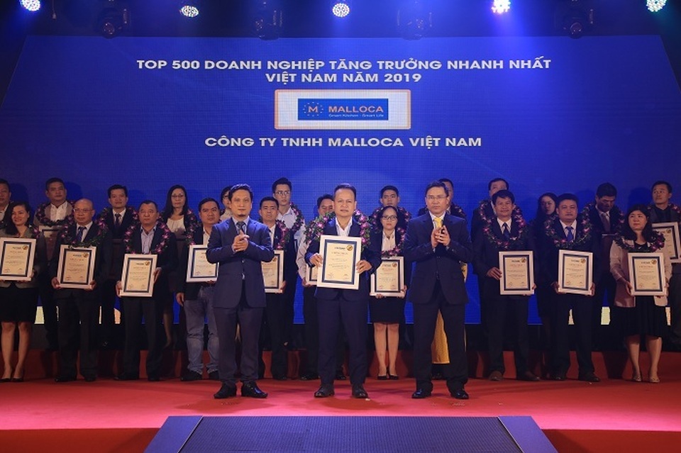 Malloca vinh dự nhận giải thưởng Top 500 doanh nghiệp tăng trưởng nhanh nhất 2019 – FAST 500 - 1 Malloca vinh dự nhận giải thưởng Top 500 doanh nghiệp tăng trưởng nhanh nhất 2019 – FAST 500 - 1