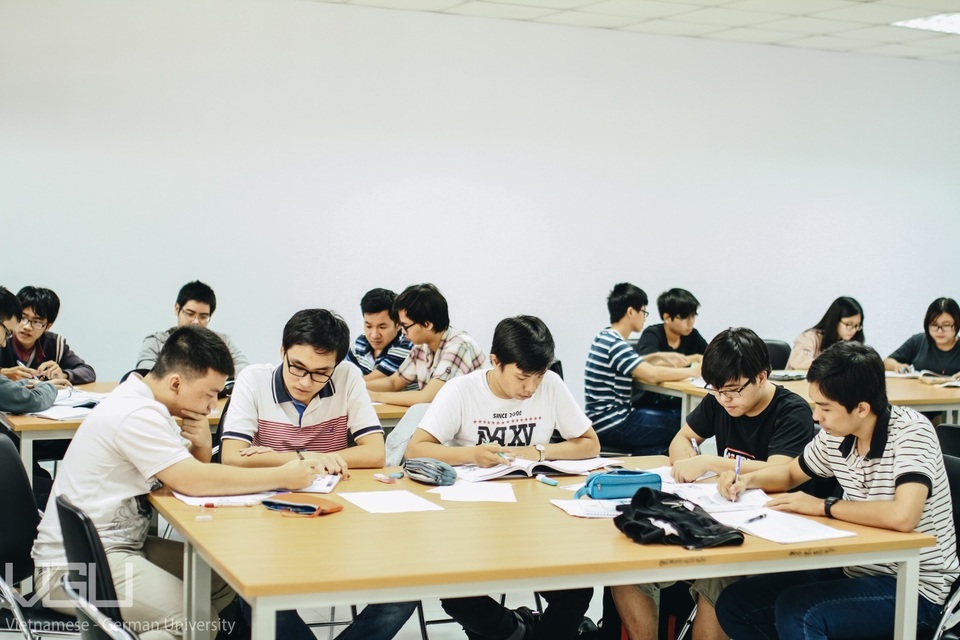 ĐH Việt Đức: Tổ chức kì thi đánh giá năng lực riêng - Bài thi TestAS - 3