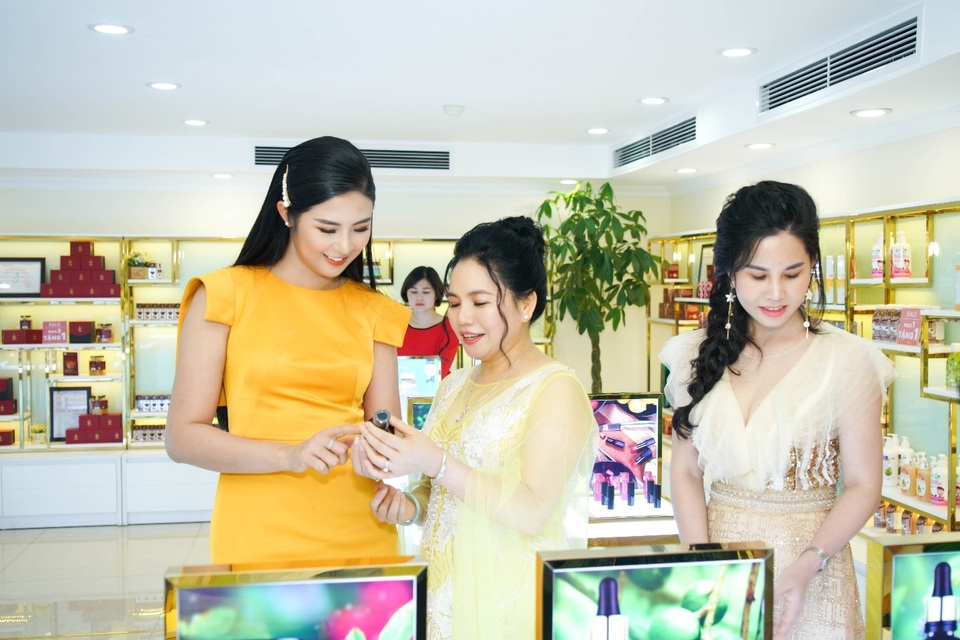 Lễ ra mắt thương hiệu SKS - 3 Lễ ra mắt thương hiệu SKS - 3