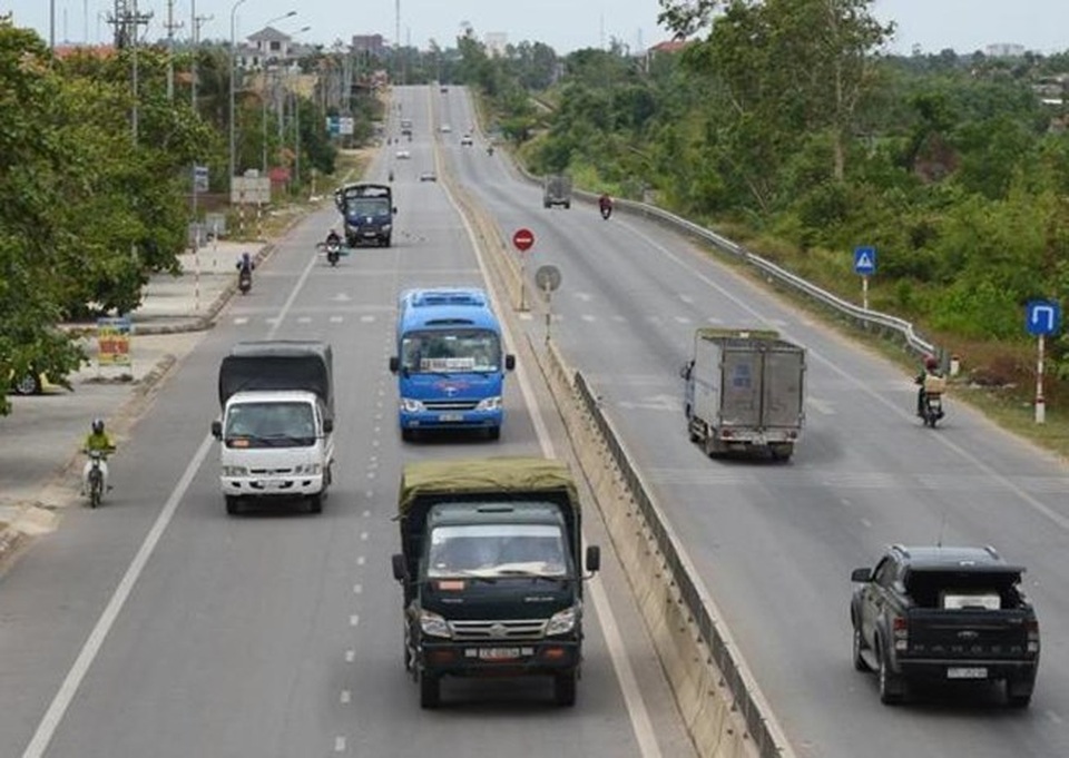 Giờ làm việc của tài xế ô tô được quy định thế nào? - 1 Giờ làm việc của tài xế ô tô được quy định thế nào? - 1