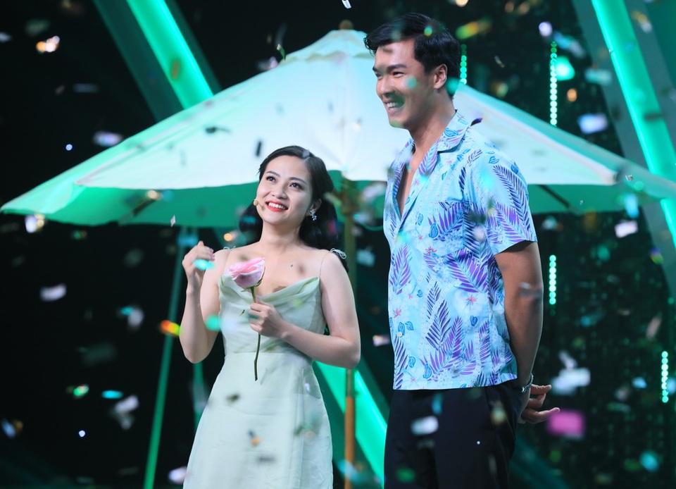 Nữ MC xinh đẹp tiết lộ hôn nhân tan vỡ vì phát hiện chồng là người đồng tính - 7 Nữ MC xinh đẹp tiết lộ hôn nhân tan vỡ vì phát hiện chồng là người đồng tính - 7