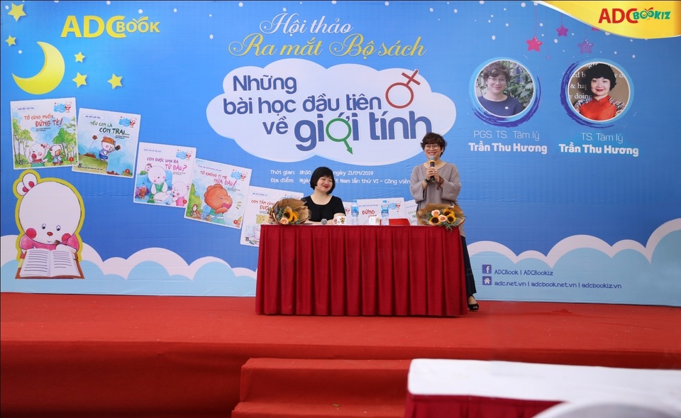 Trang bị kiến thức giới tính thiết yếu cho trẻ - 1 Trang bị kiến thức giới tính thiết yếu cho trẻ - 1