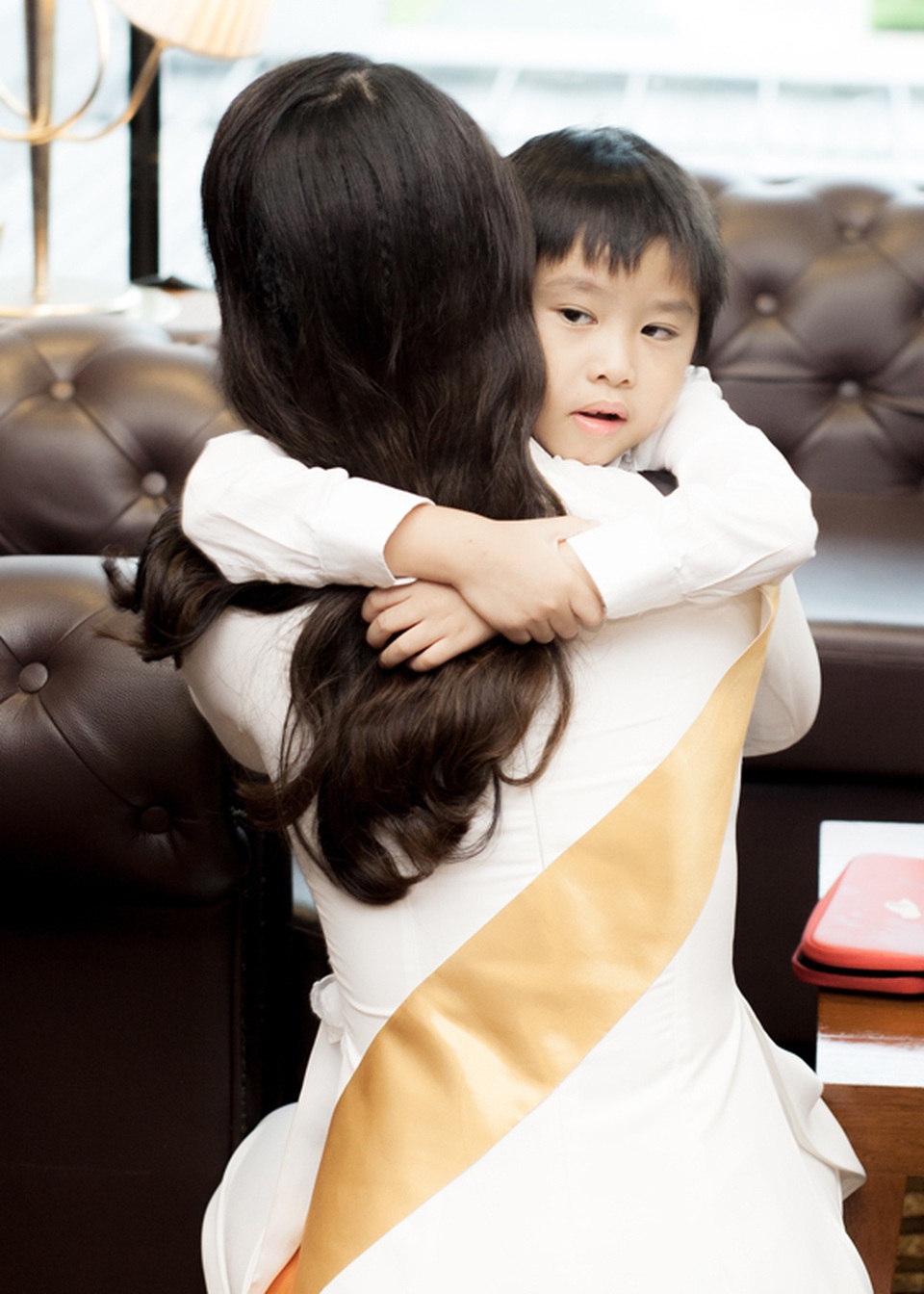 Giật mình mức học phí “khủng” của con nhà Hoa hậu, ca sĩ Việt - 2 Giật mình mức học phí “khủng” của con nhà Hoa hậu, ca sĩ Việt - 2