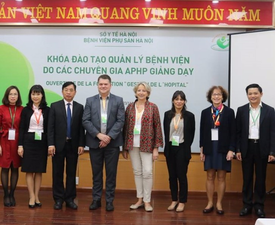 Đẩy mạnh nghiên cứu khoa học và hợp tác quốc tế tại bệnh viện phụ sản Hà Nội - 4 Đẩy mạnh nghiên cứu khoa học và hợp tác quốc tế tại bệnh viện phụ sản Hà Nội - 4