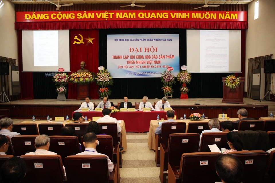 Ra mắt Hội khoa học các sản phẩm thiên nhiên Việt Nam - 1 Ra mắt Hội khoa học các sản phẩm thiên nhiên Việt Nam - 1