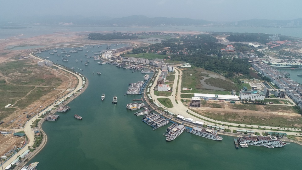 Giá bất động sản Hạ Long quá thấp so với tiềm năng - 2 Giá bất động sản Hạ Long quá thấp so với tiềm năng - 2