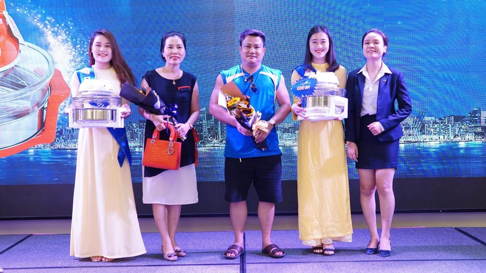 Giới kinh doanh bất động sản “náo loạn” với siêu dự án Diamond Riverside tại Quảng Bình - 9 Giới kinh doanh bất động sản “náo loạn” với siêu dự án Diamond Riverside tại Quảng Bình - 9
