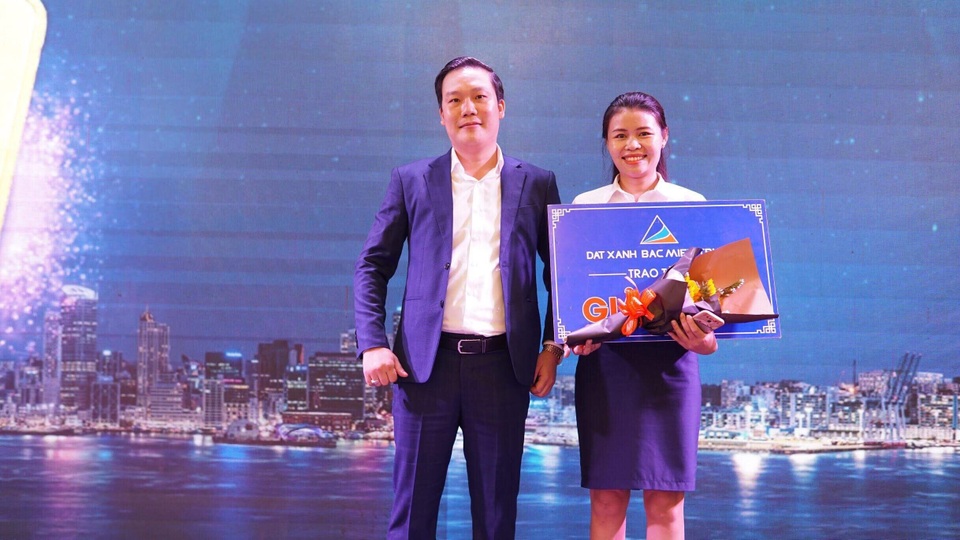 Giới kinh doanh bất động sản “náo loạn” với siêu dự án Diamond Riverside tại Quảng Bình - 11 Giới kinh doanh bất động sản “náo loạn” với siêu dự án Diamond Riverside tại Quảng Bình - 11