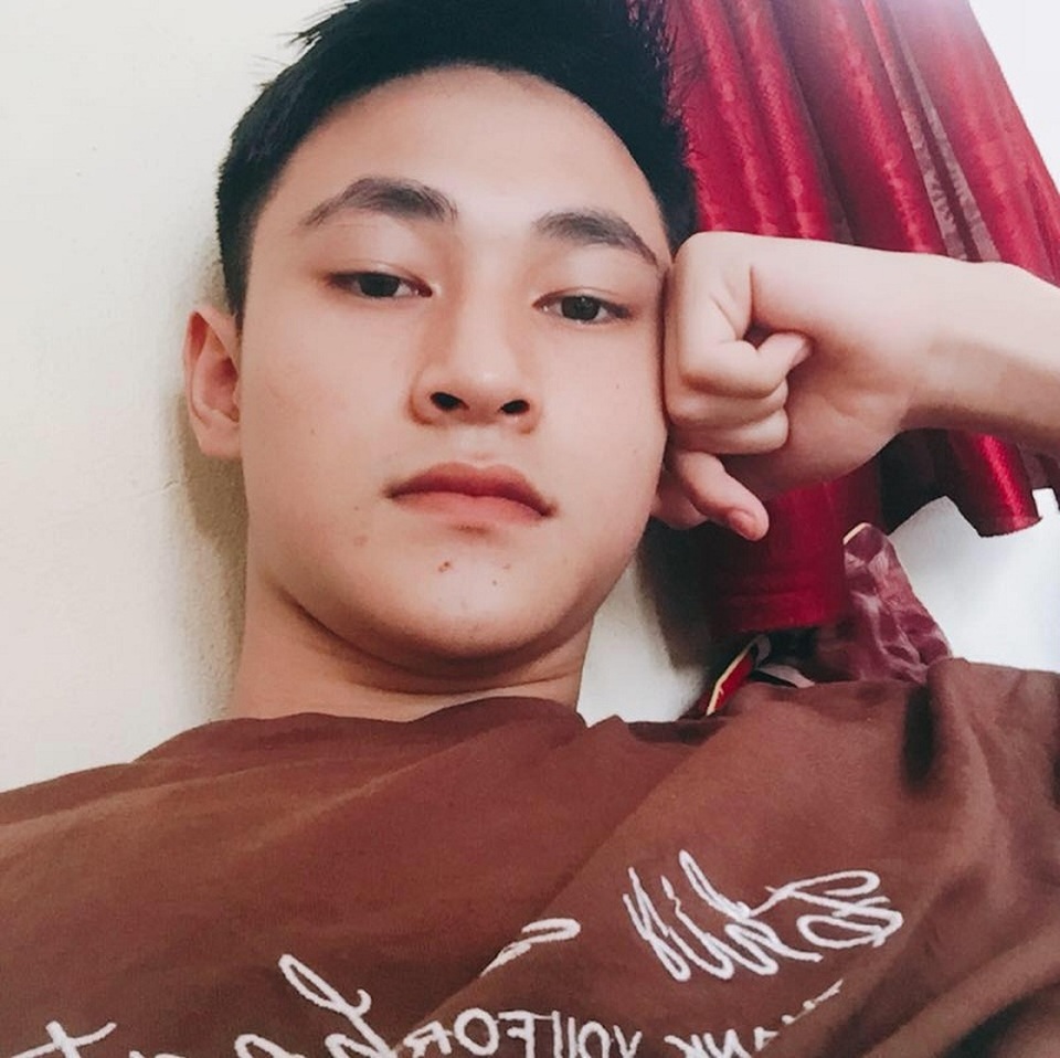 “Hot boy bảo an” khiến cộng đồng mạng rần rần kiếm thông tin - 5 “Hot boy bảo an” khiến cộng đồng mạng rần rần kiếm thông tin - 5