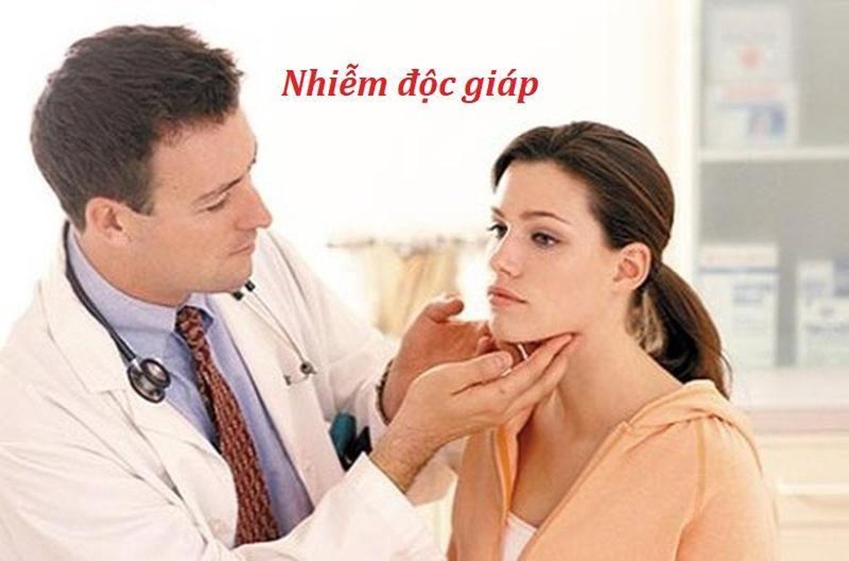 Triệu chứng của bệnh bướu cổ Basedow là gì? - 2 Triệu chứng của bệnh bướu cổ Basedow là gì? - 2