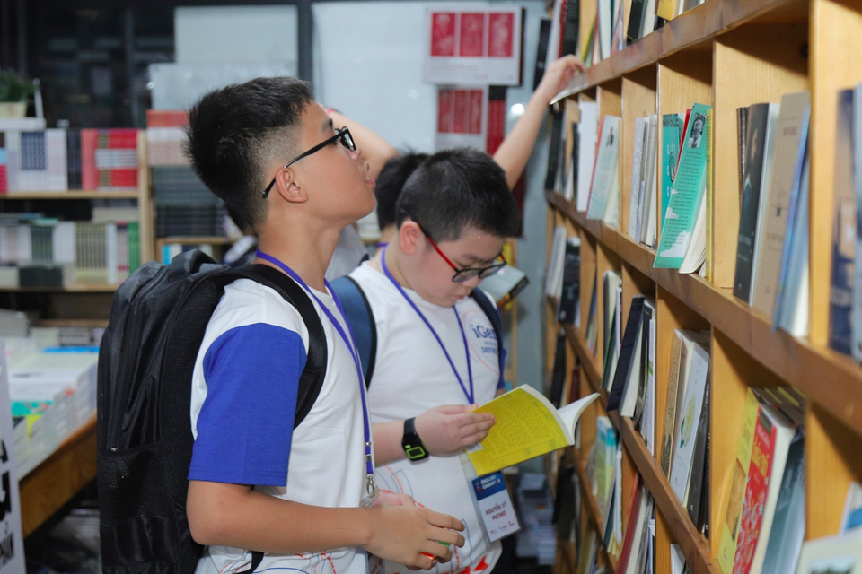 Khoảnh khắc đáng nhớ tại nhà chung - Điều đặc biệt chỉ có tại English Champion 2019 - 6 Khoảnh khắc đáng nhớ tại nhà chung - Điều đặc biệt chỉ có tại English Champion 2019 - 6