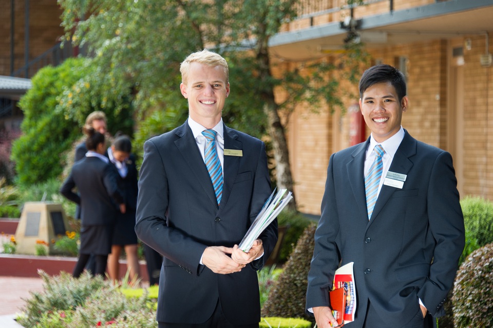 Hội thảo 5/5 - Du học Úc tiết kiệm, có học bổng với ngành quản trị khách sạn - 1 Hội thảo 5/5 - Du học Úc tiết kiệm, có học bổng với ngành quản trị khách sạn - 1