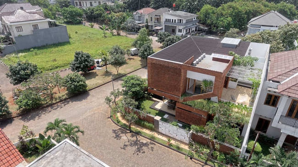 Nhà 2 mặt tiền xây bằng gạch mộc không sơn trát đẹp nổi bật trên báo ngoại - 3 Nhà 2 mặt tiền xây bằng gạch mộc không sơn trát đẹp nổi bật trên báo ngoại - 3