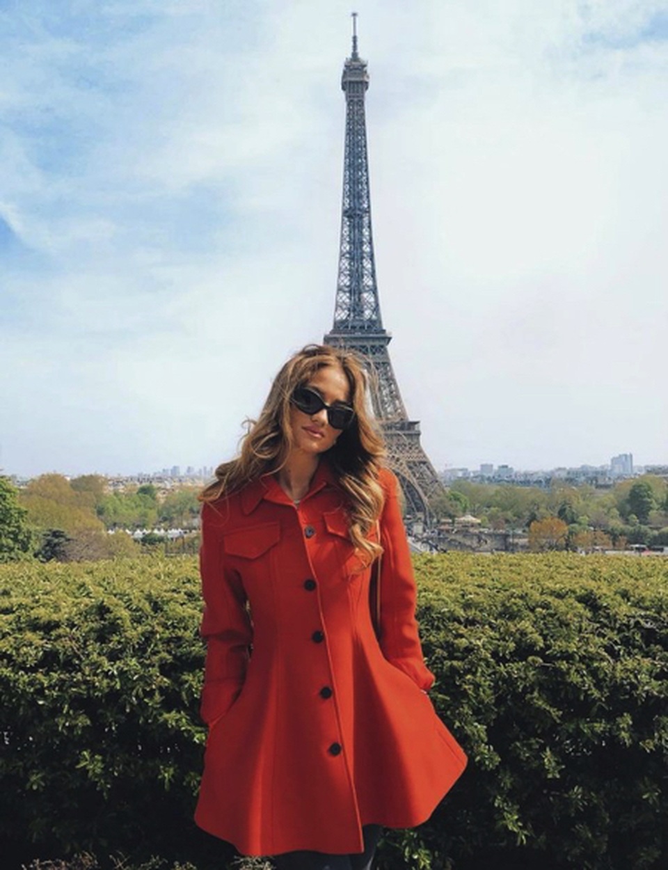 Thi đấu nhạt nhoà, Chelsea vẫn được một bóng hồng sexy nhiệt tình cổ vũ - 2