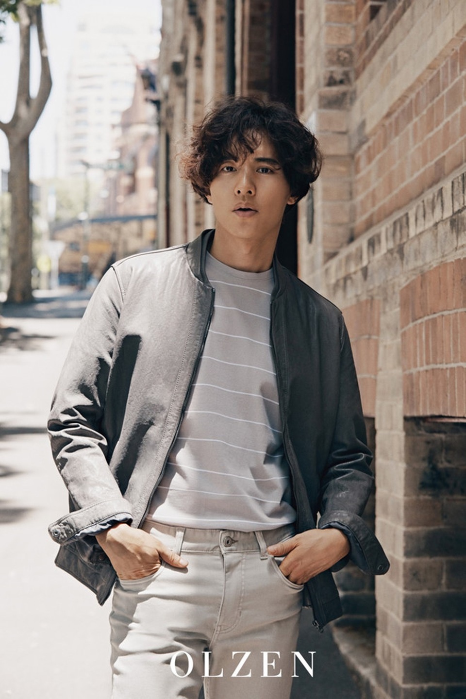 42 tuổi, Won Bin vẫn là mỹ nam số một của làng giải trí xứ Hàn - 8 42 tuổi, Won Bin vẫn là mỹ nam số một của làng giải trí xứ Hàn - 8