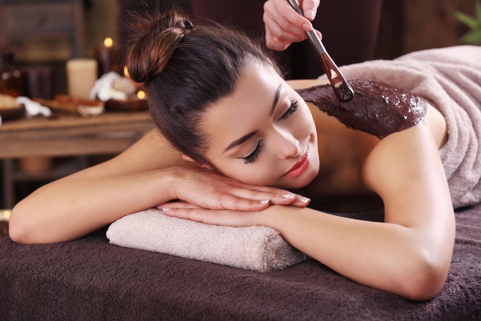 Thư giãn kiểu lạ: Massage toàn thân bằng socola - 3 Thư giãn kiểu lạ: Massage toàn thân bằng socola - 3