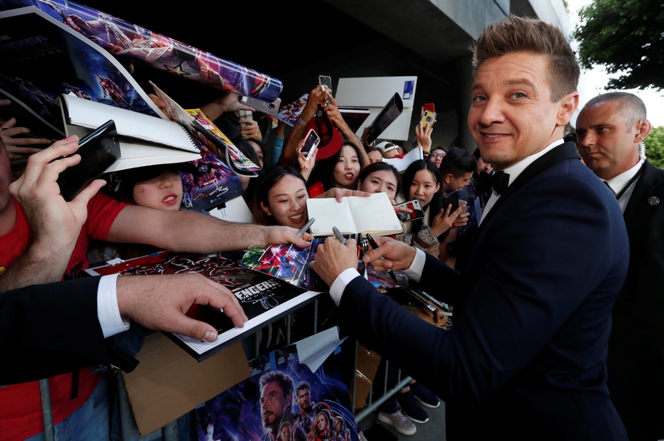 “Avengers: Endgame” dài 3 tiếng, chủ tịch Marvel khuyên fan đừng ăn uống gì trước khi vào rạp - 9 “Avengers: Endgame” dài 3 tiếng, chủ tịch Marvel khuyên fan đừng ăn uống gì trước khi vào rạp - 9