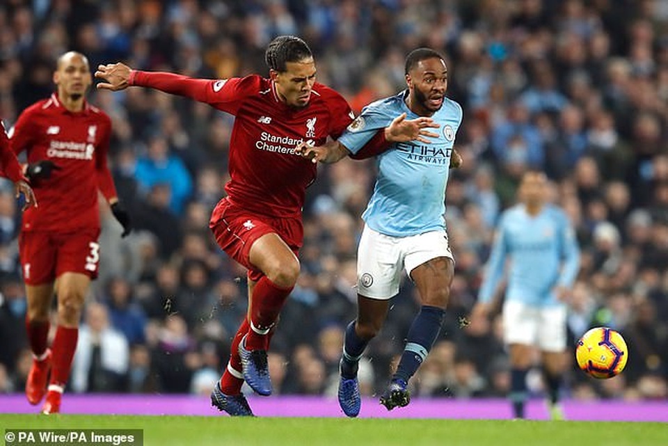 Van Dijk giành giải thưởng Cầu thủ xuất sắc nhất mùa giải của PFA - 1 Van Dijk giành giải thưởng Cầu thủ xuất sắc nhất mùa giải của PFA - 1