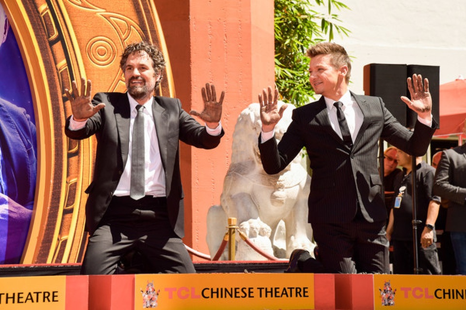 Dàn sao phim Avengers: Endgame lưu dấu tay ở Hollywood - 8 Dàn sao phim Avengers: Endgame lưu dấu tay ở Hollywood - 8