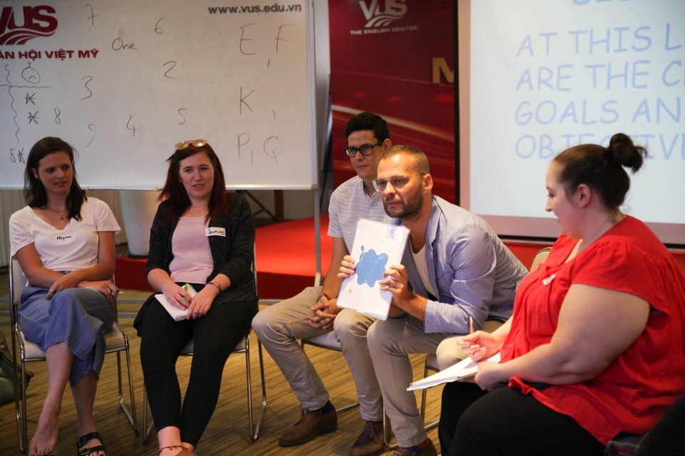 Độ tuổi vàng cho con nền tảng Anh ngữ vững chắc - 3 Độ tuổi vàng cho con nền tảng Anh ngữ vững chắc - 3