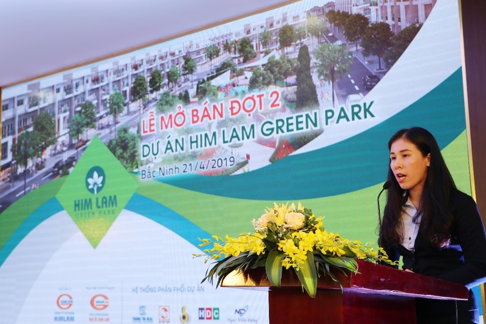 Him Lam Green Park tiếp tục hút khách tại sự kiện mở bán đợt 2 - 2 Him Lam Green Park tiếp tục hút khách tại sự kiện mở bán đợt 2 - 2