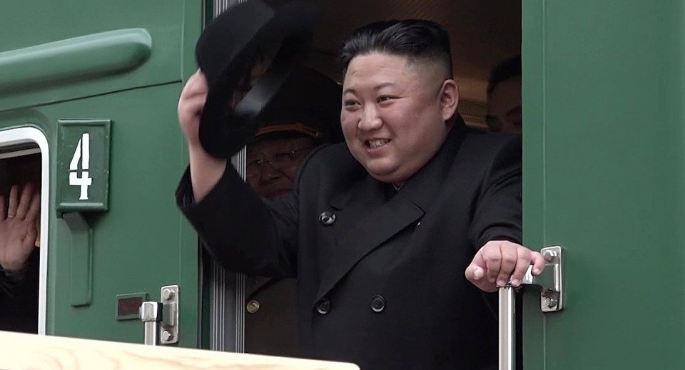Ông Kim Jong-un bất ngờ cắt ngắn chuyến thăm Nga - 1