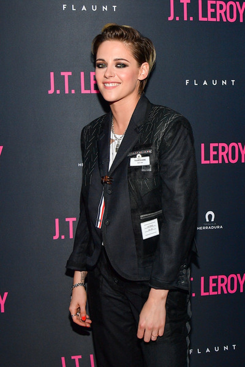 Kristen Stewart chuẩn men dự sự kiện - 5 Kristen Stewart chuẩn men dự sự kiện - 5