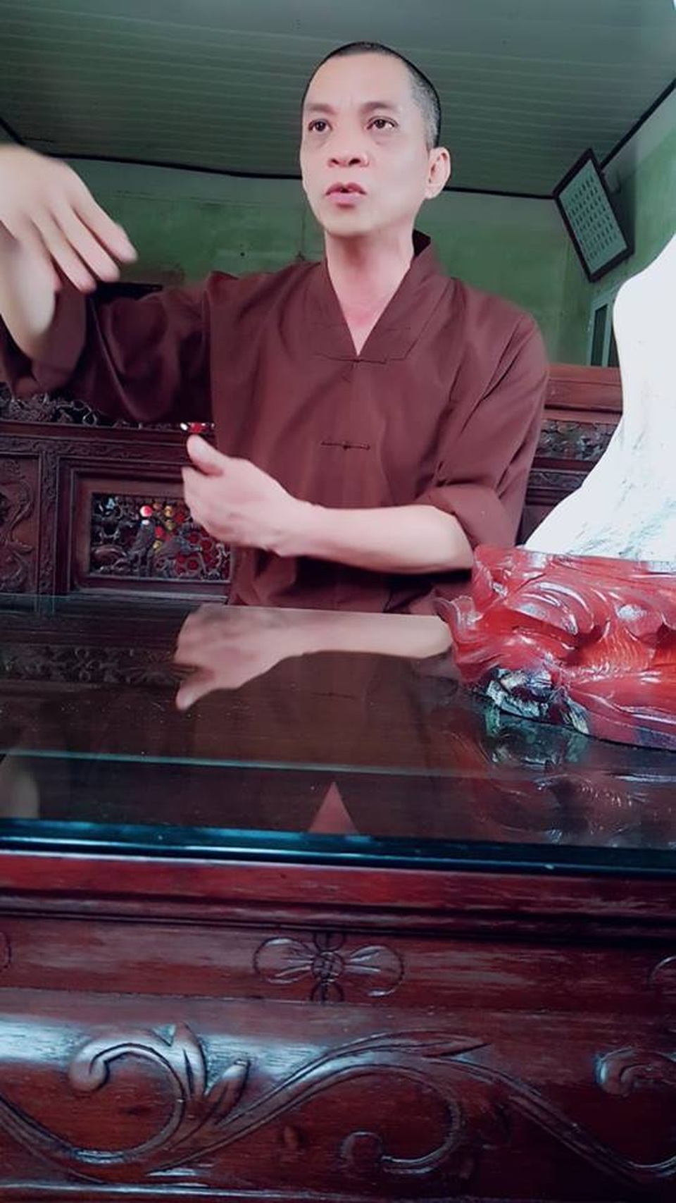 Sư trụ trì bị “tố” dọa thả chó cắn phật tử nhận hình thức kỷ luật sám hối - 2 Sư trụ trì bị “tố” dọa thả chó cắn phật tử nhận hình thức kỷ luật sám hối - 2