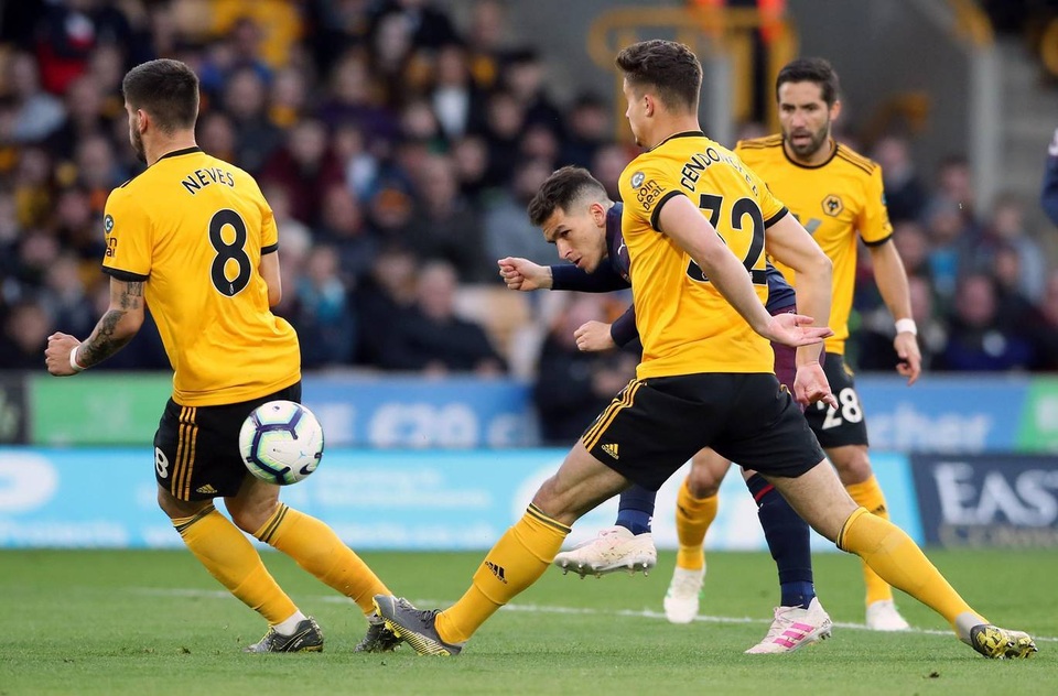 Nhìn lại thất bại cay đắng của Arsenal trên sân của Wolves - 4 Nhìn lại thất bại cay đắng của Arsenal trên sân của Wolves - 4