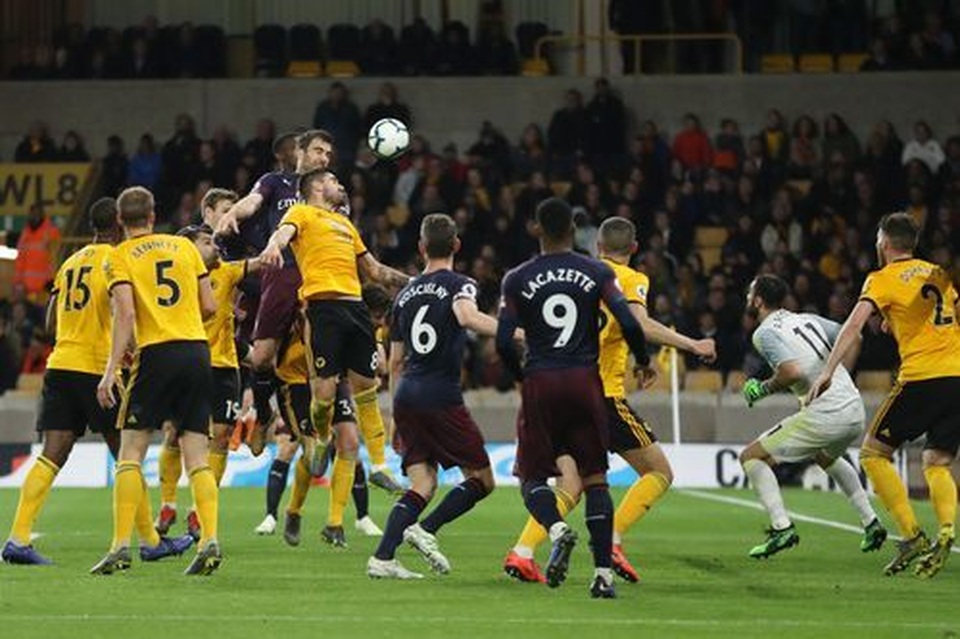 Nhìn lại thất bại cay đắng của Arsenal trên sân của Wolves - 19 Nhìn lại thất bại cay đắng của Arsenal trên sân của Wolves - 19