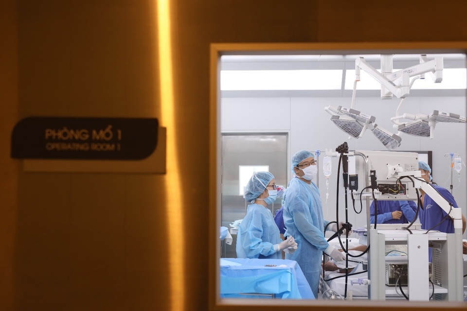 Điều trị ung thư dạ dày bằng phương pháp phẫu trị tiêu chuẩn Mỹ - 2