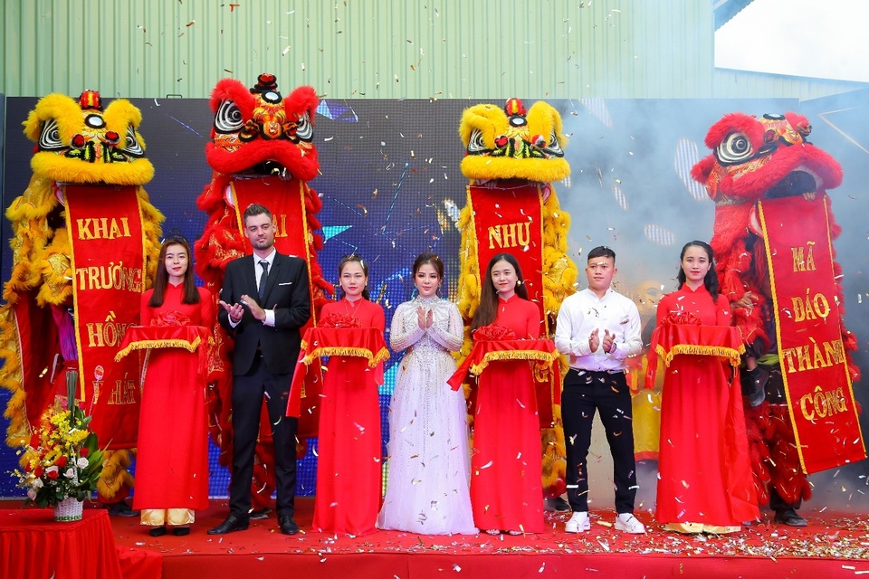 Elly White khánh thành nhà máy mỹ phẩm công suất lớn tại TP Hồ Chí Minh - 1 Elly White khánh thành nhà máy mỹ phẩm công suất lớn tại TP Hồ Chí Minh - 1