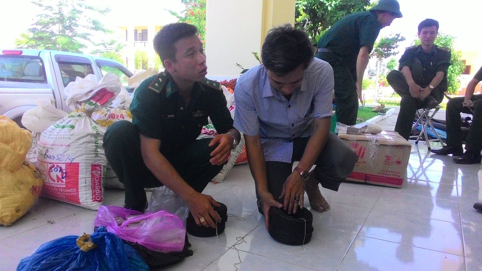 Bắt đối tượng tàng trữ trên nửa tấn thuốc nổ - 3 Bắt đối tượng tàng trữ trên nửa tấn thuốc nổ - 3