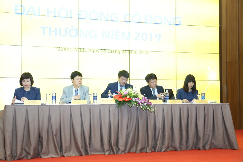 PVcomBank triển khai chiến dịch nâng tầm chất lượng dịch vụ - 2 PVcomBank triển khai chiến dịch nâng tầm chất lượng dịch vụ - 2