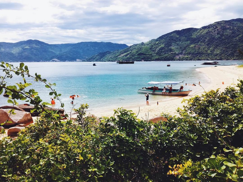 Đảo Hòn Nưa – “thiên đường ngủ quên” ở Phú Yên nhất định phải đến một lần trong đời - 5 Đảo Hòn Nưa – “thiên đường ngủ quên” ở Phú Yên nhất định phải đến một lần trong đời - 5