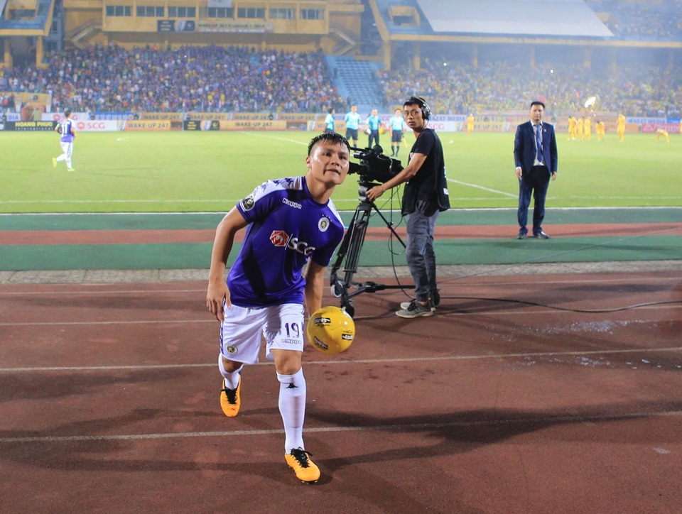 Vòng 7 V-League 2019: Trận chung kết giữa Hà Nội và TPHCM - 4 Vòng 7 V-League 2019: Trận chung kết giữa Hà Nội và TPHCM - 4