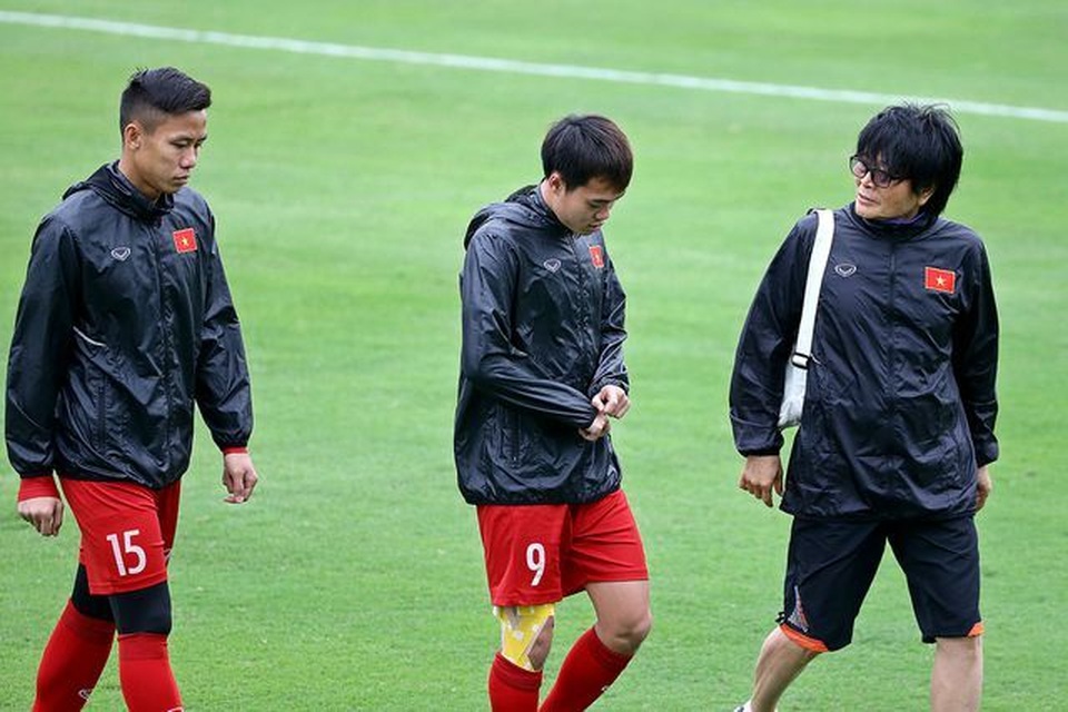 Bác sĩ của Park Ji Sung sang Việt Nam làm trợ lý cho thầy Park - 1 Bác sĩ của Park Ji Sung sang Việt Nam làm trợ lý cho thầy Park - 1