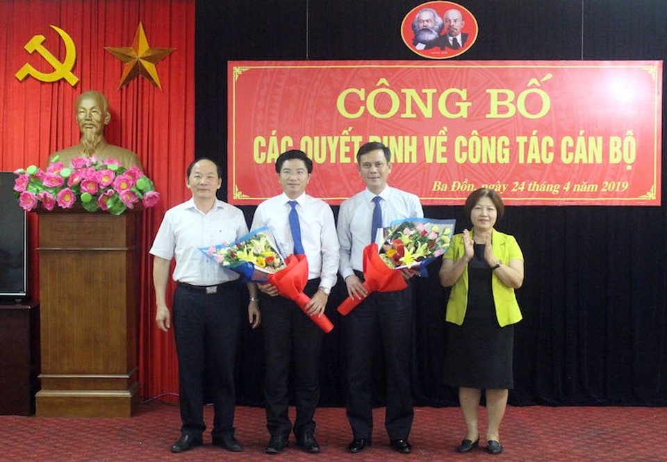 Công bố quyết định nhân sự 4 tỉnh thành - 3 Công bố quyết định nhân sự 4 tỉnh thành - 3