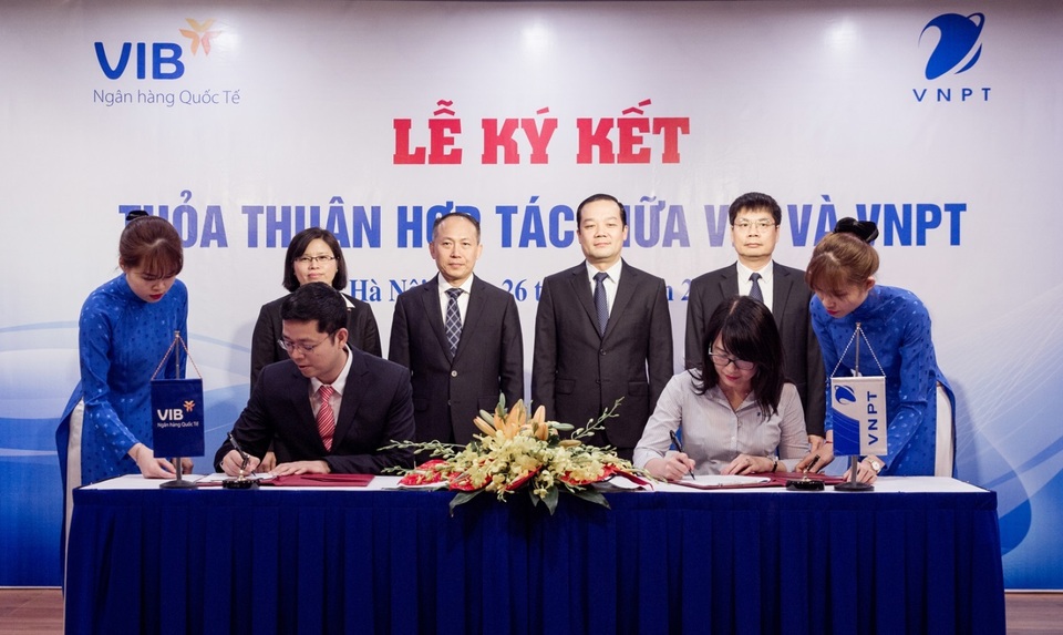 VNPT và Ngân hàng VIB ký kết hợp tác toàn diện - 2 VNPT và Ngân hàng VIB ký kết hợp tác toàn diện - 2