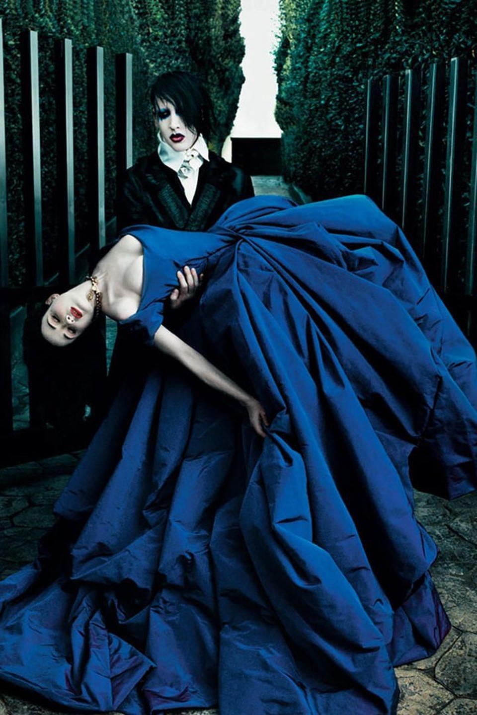 Vũ nữ thoát y Dita Von Teese  tái ngộ chồng cũ Marilyn Manson - 8