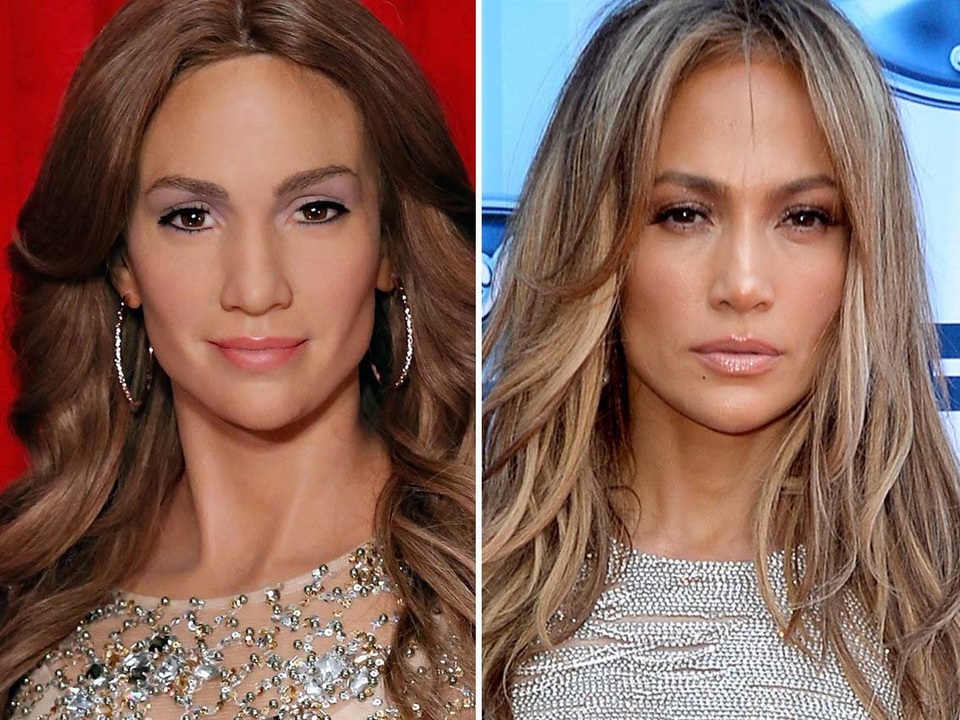 Những tượng sáp “xấu mặt” khiến sao không muốn nhớ đến - 9