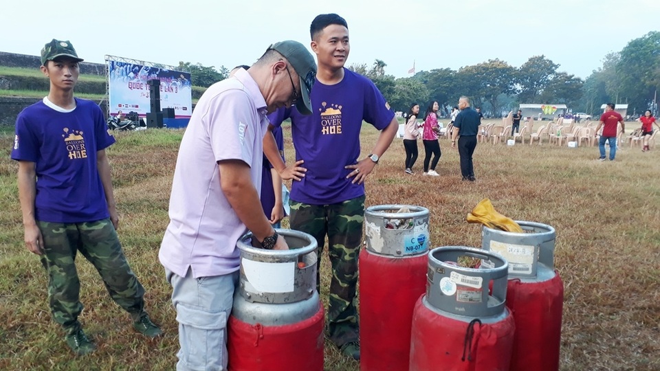 Hào hứng với lễ hội khinh khí cầu quốc tế - 2 Hào hứng với lễ hội khinh khí cầu quốc tế - 2