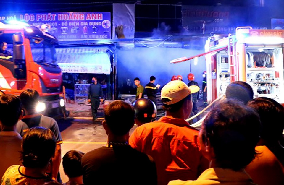 Hàng loạt khu công nghiệp “quên” phòng cháy, chữa cháy - 5 Hàng loạt khu công nghiệp “quên” phòng cháy, chữa cháy - 5