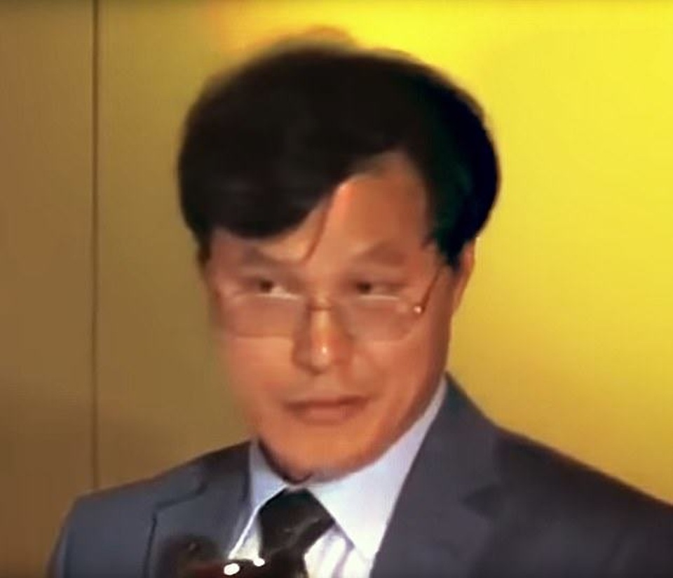 Giảng viên Oxford: Người ngoài hành tinh đang lai giống với con người - 1 Giảng viên Oxford: Người ngoài hành tinh đang lai giống với con người - 1