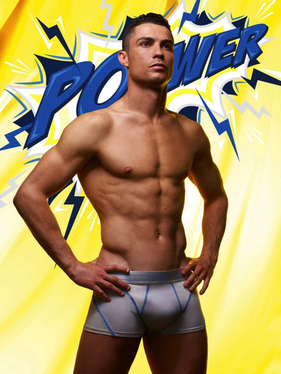“Đỏ mắt” trước loạt ảnh diện nội y táo bạo của C.Ronaldo - 3 “Đỏ mắt” trước loạt ảnh diện nội y táo bạo của C.Ronaldo - 3
